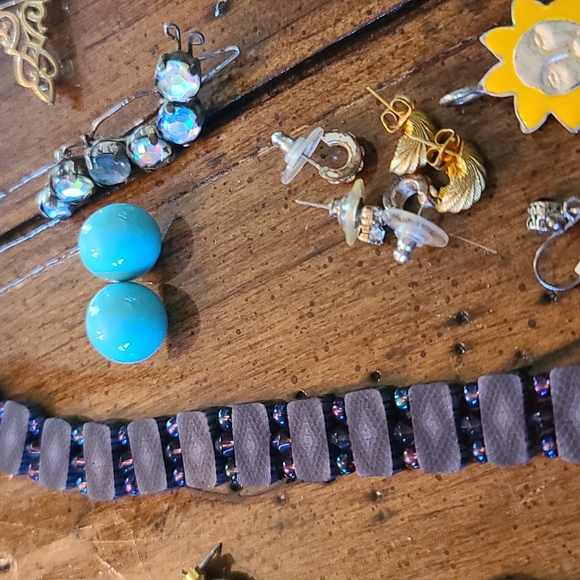 70 Items of Vintage jewelry - Picture 14 of 15